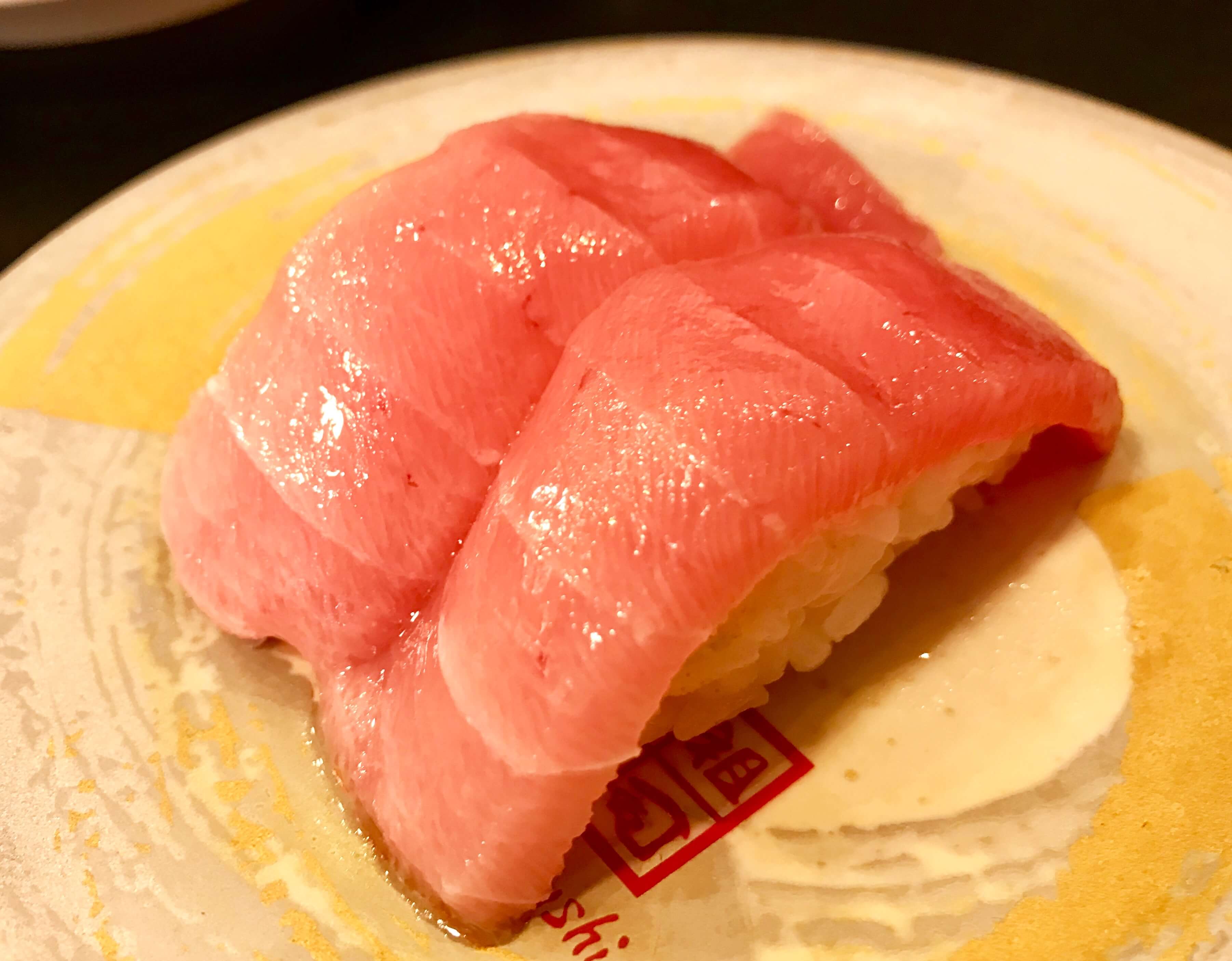 元祖寿司 秋葉原店はアキバで希少な回転寿司 築地直送鮮魚をお店でさばいたネタの美味しい握り ぼちぼち歩く